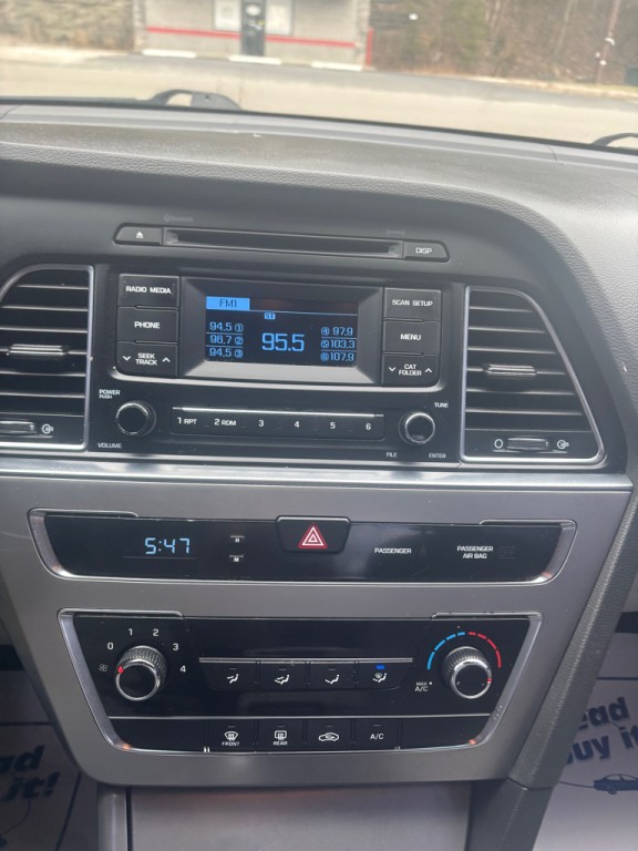 2015 Hyundai Sonata Image 9