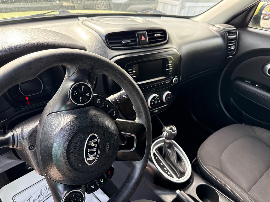 2017 Kia Soul Image 3