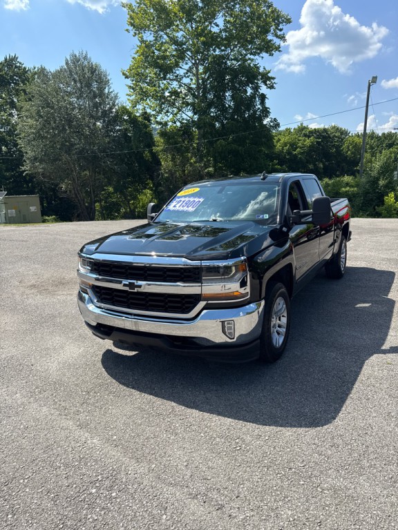 2018 Chevrolet Silverado 1500 Image 2