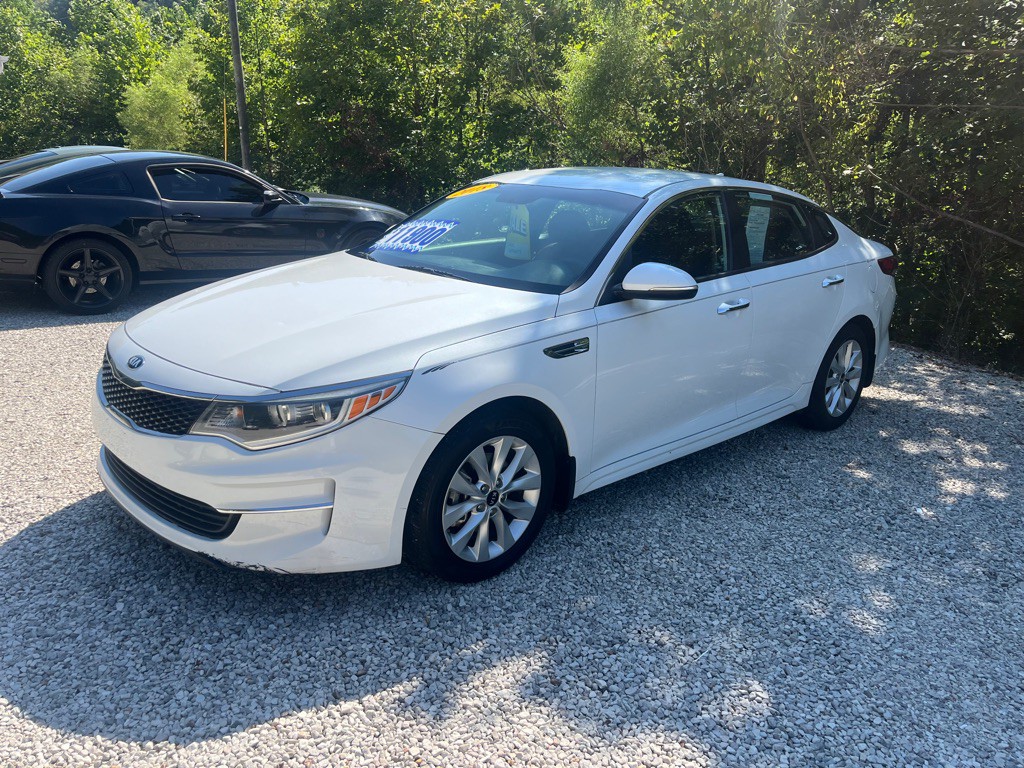 2018 Kia Optima Image 12