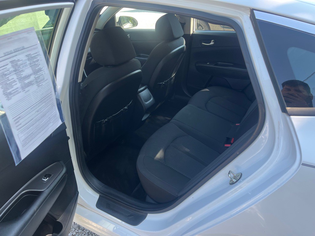 2018 Kia Optima Image 4