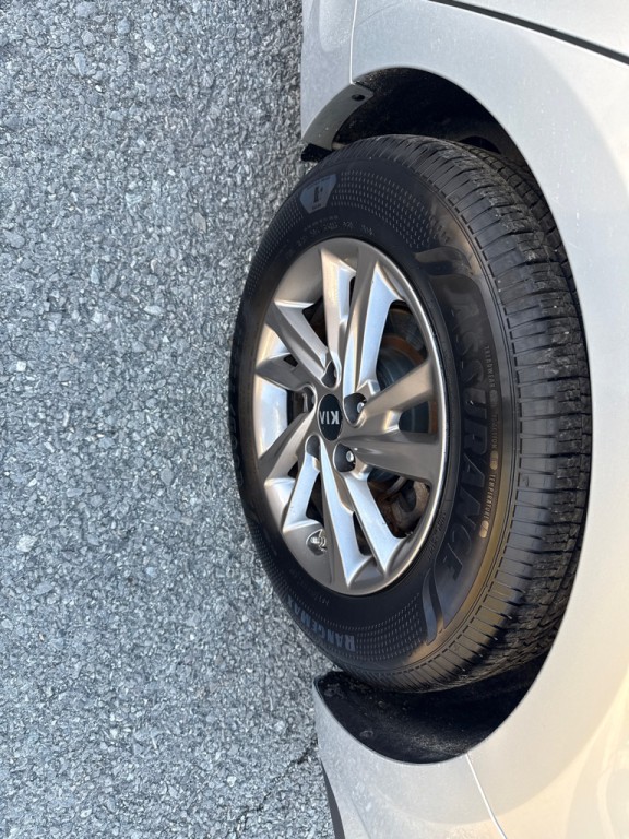 2020 Kia Optima Image 9