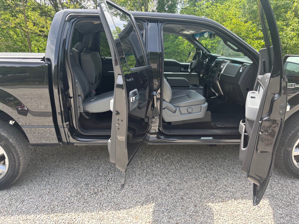 2014 Ford F-150 Image 2