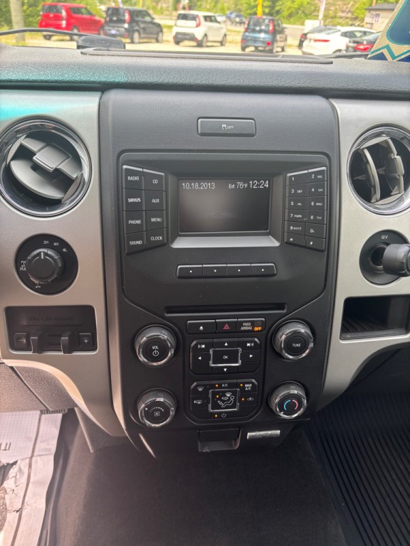 2014 Ford F-150 Image 12