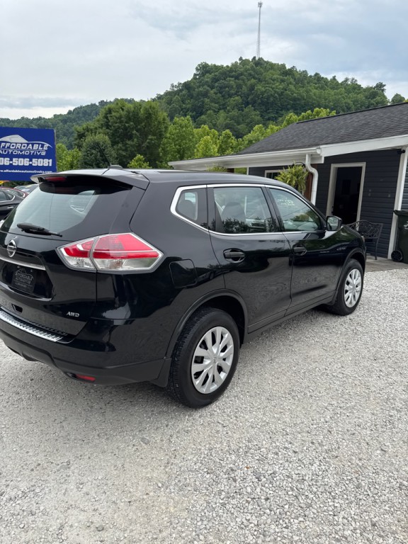 2016 Nissan Rogue Image 9