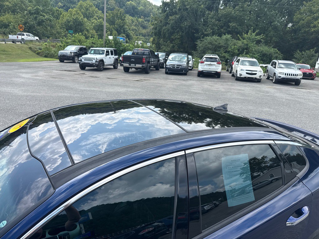 2017 Kia Optima Image 5