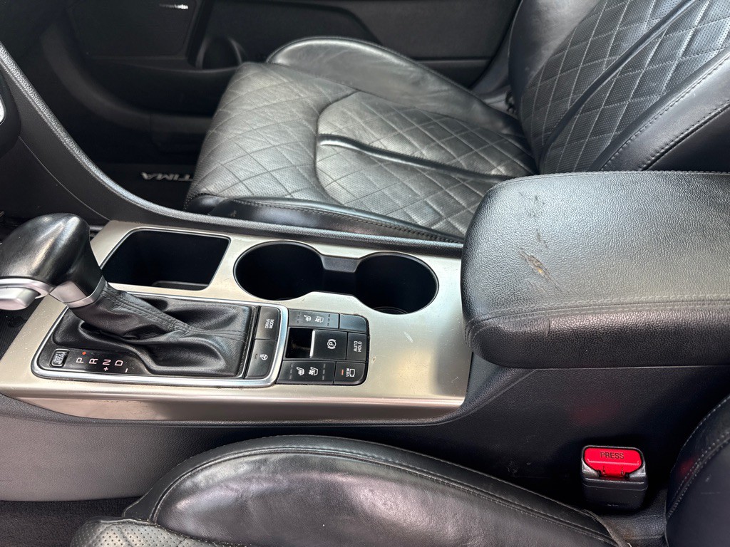 2017 Kia Optima Image 8