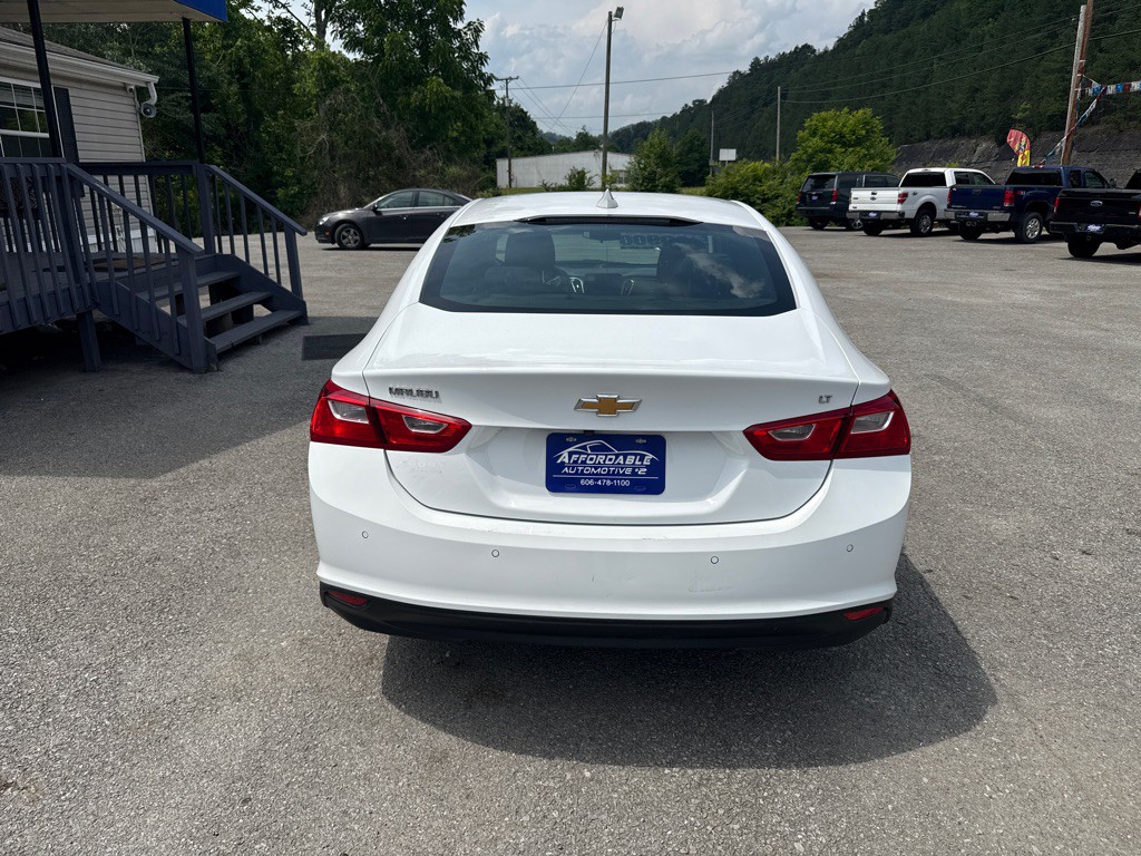 2024 Chevrolet Malibu Image 11