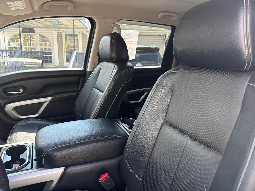2018 Nissan Titan Image 6