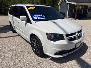 Image for 2017 Dodge Grand Caravan GT ID: 6627064