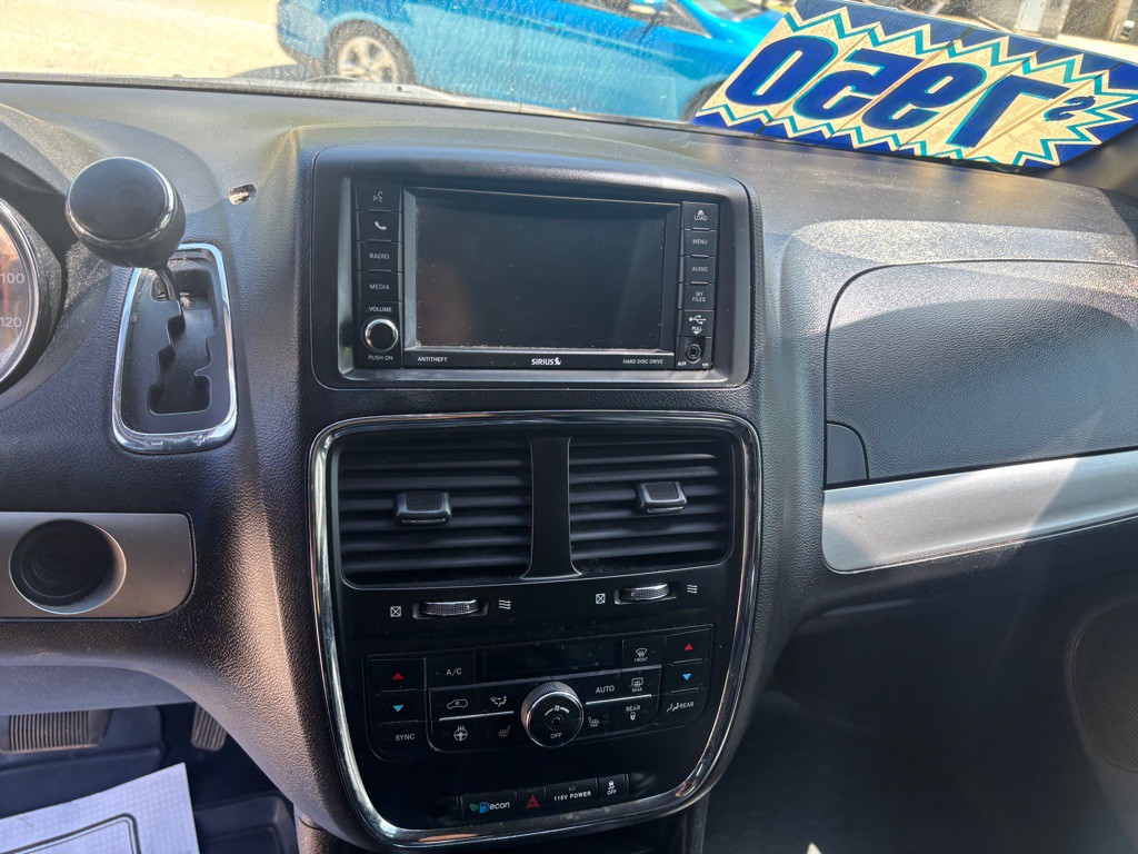 2017 Dodge Grand Caravan Image 14