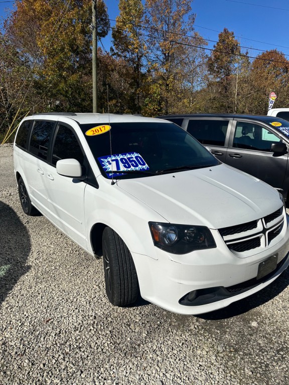 2017 Dodge Grand Caravan Image 1