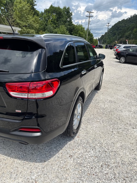 2016 Kia Sorento Image 9