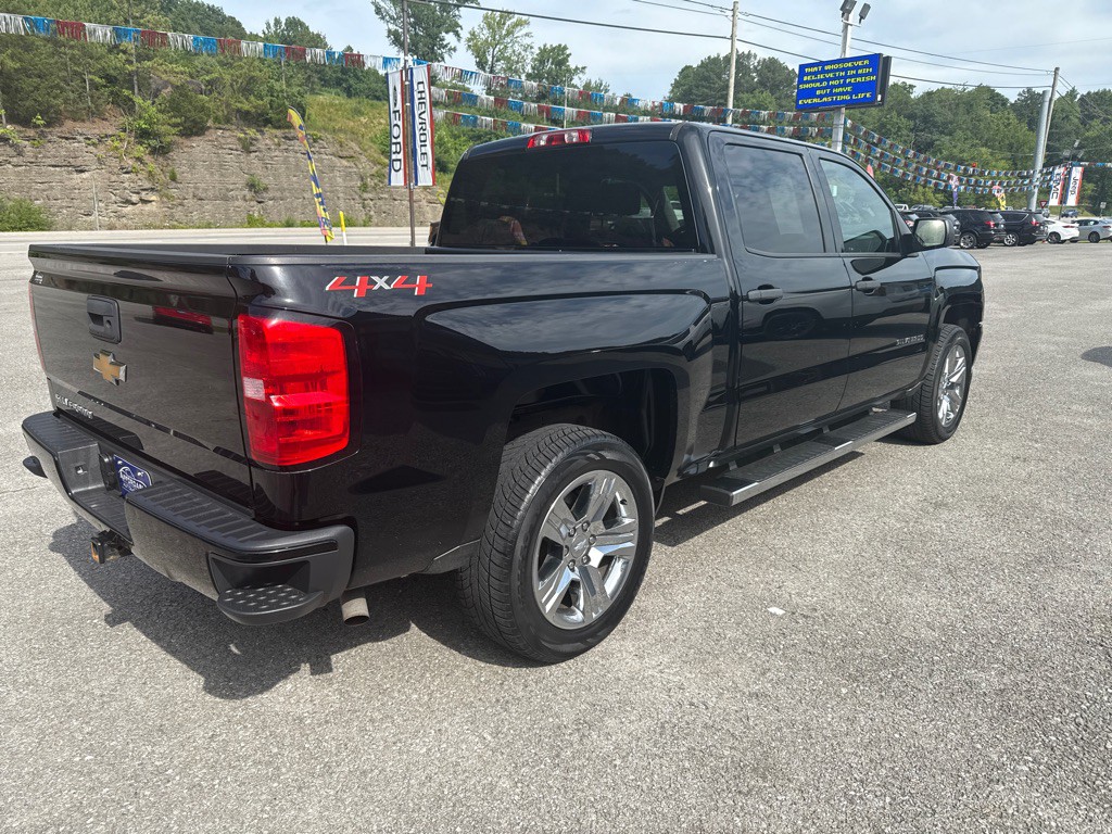 2018 Chevrolet Silverado 1500 Image 13