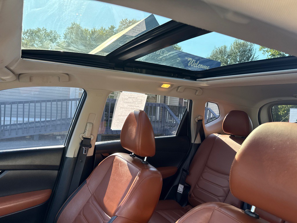 2017 Nissan Rogue Image 11