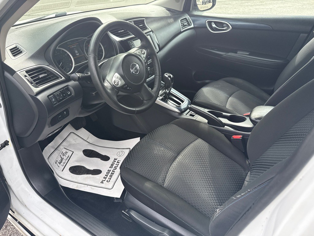 2019 Nissan Sentra Image 4