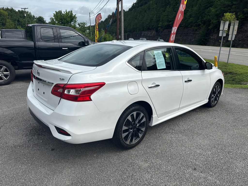 2019 Nissan Sentra Image 8