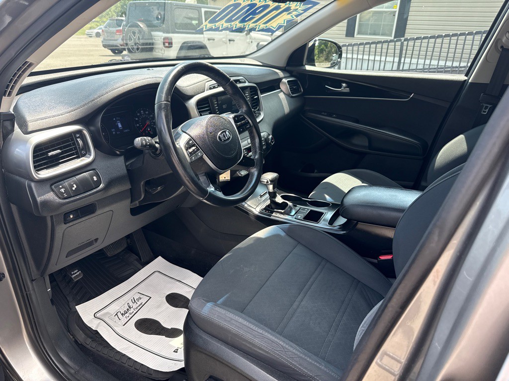 2019 Kia Sorento Image 5