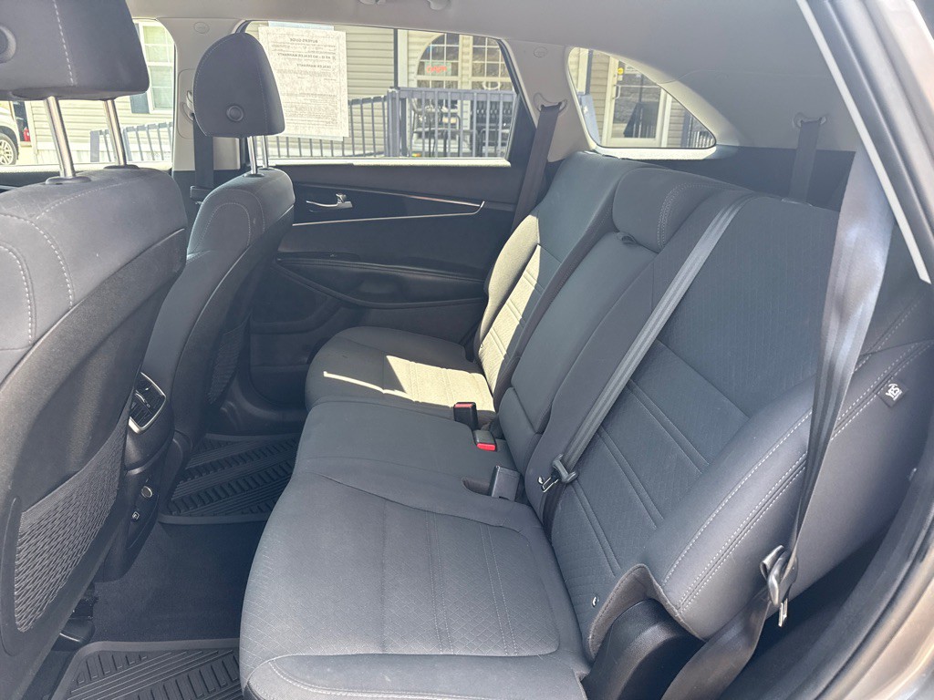 2019 Kia Sorento Image 8