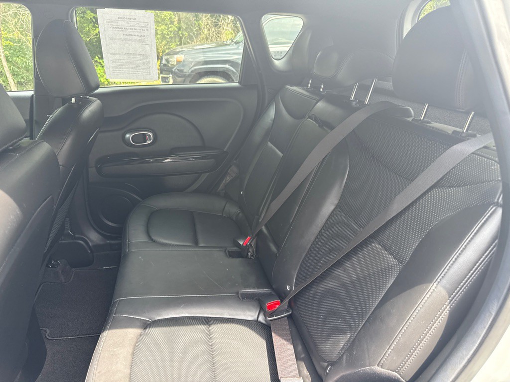 2015 Kia Soul Image 8