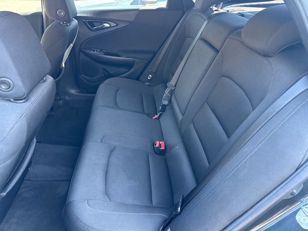 2018 Chevrolet Malibu Image 7