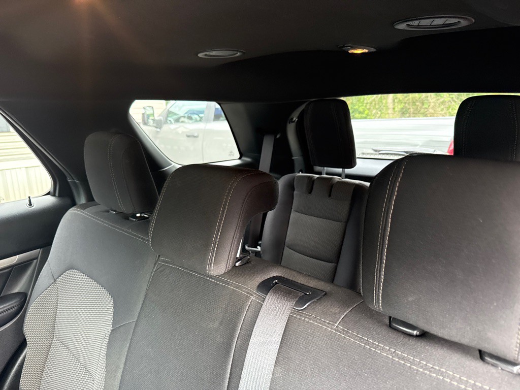 2018 Ford Explorer Image 8
