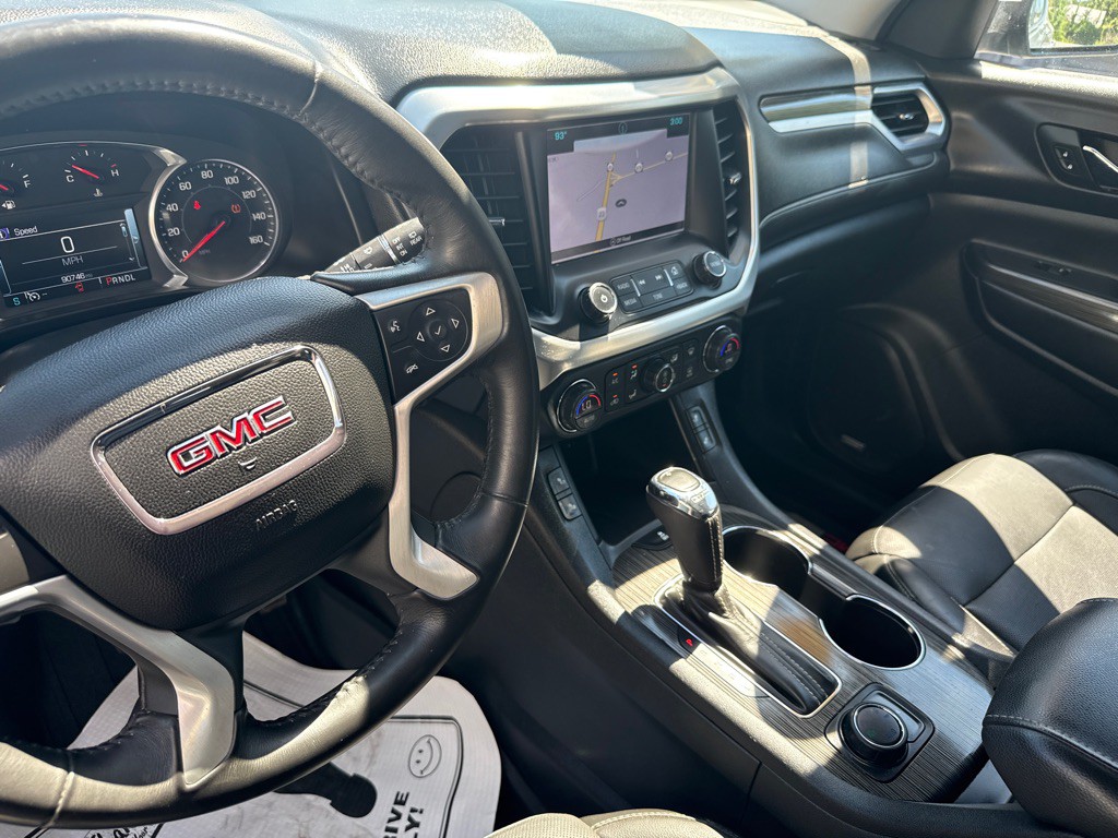 2018 GMC Acadia Image 7