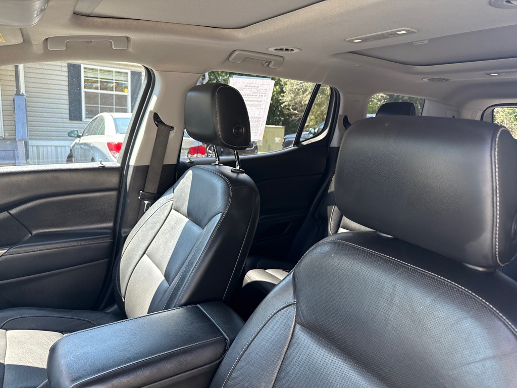 2018 GMC Acadia Image 8