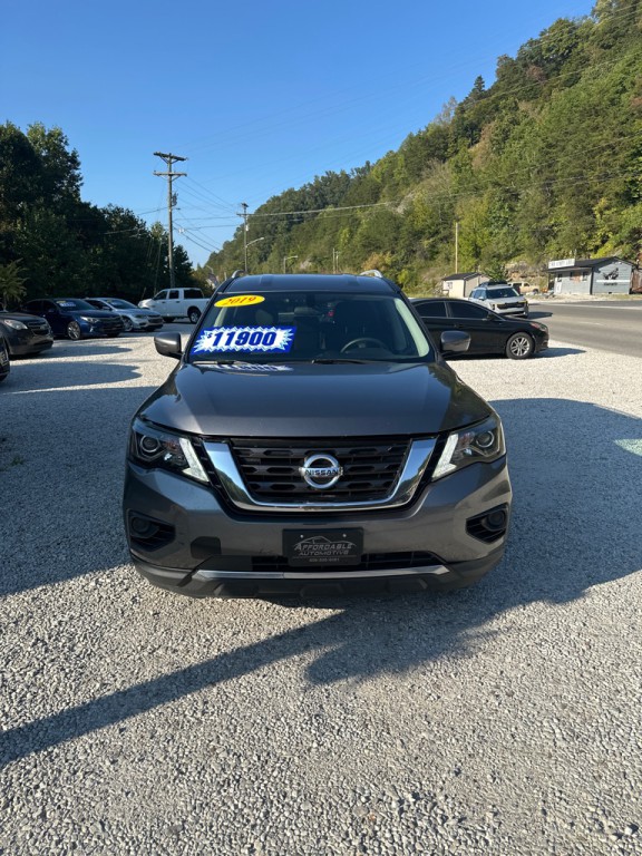 2019 Nissan Pathfinder Image 1