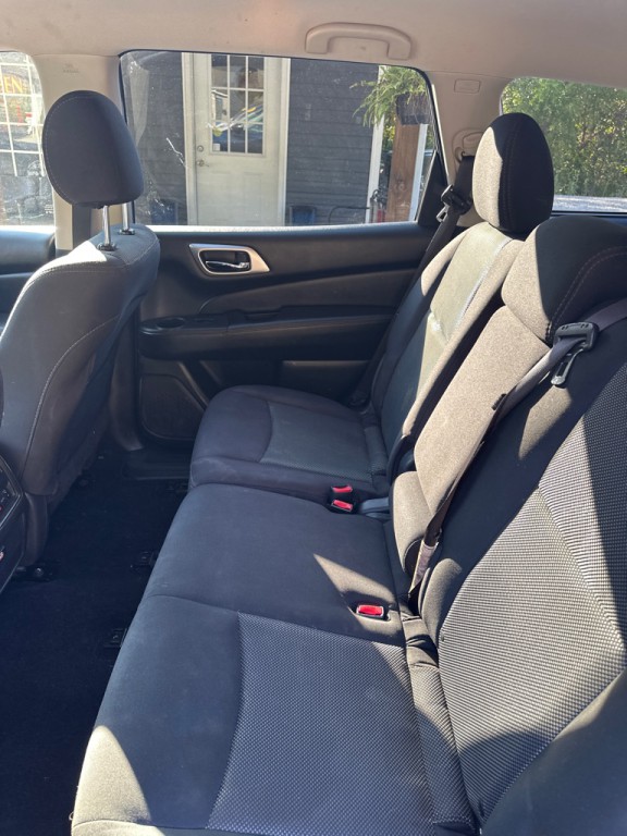 2019 Nissan Pathfinder Image 8