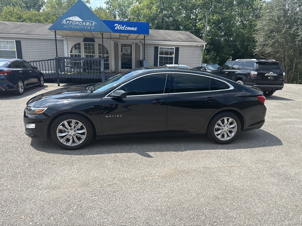 2021 Chevrolet Malibu Image 4