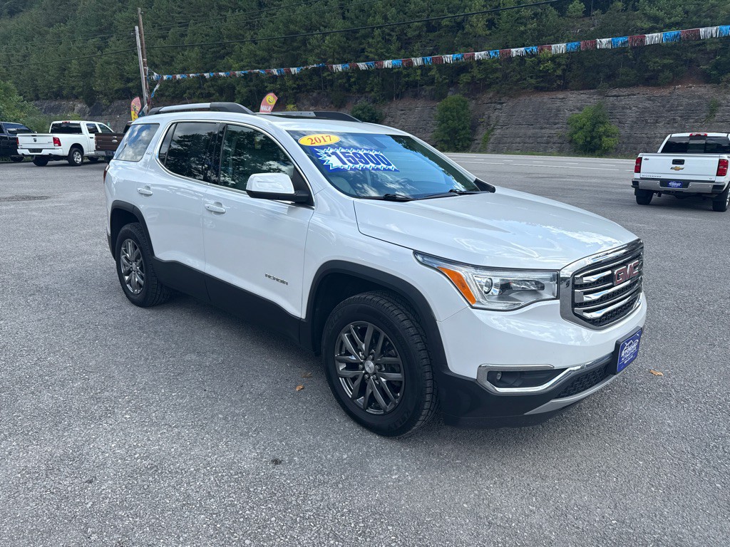 2017 GMC Acadia Image 1