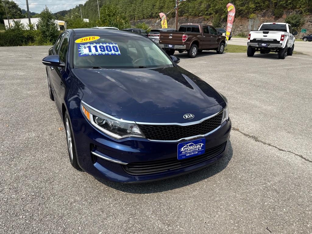2018 Kia Optima Image 2