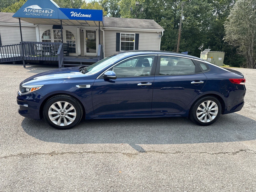 2018 Kia Optima Image 4