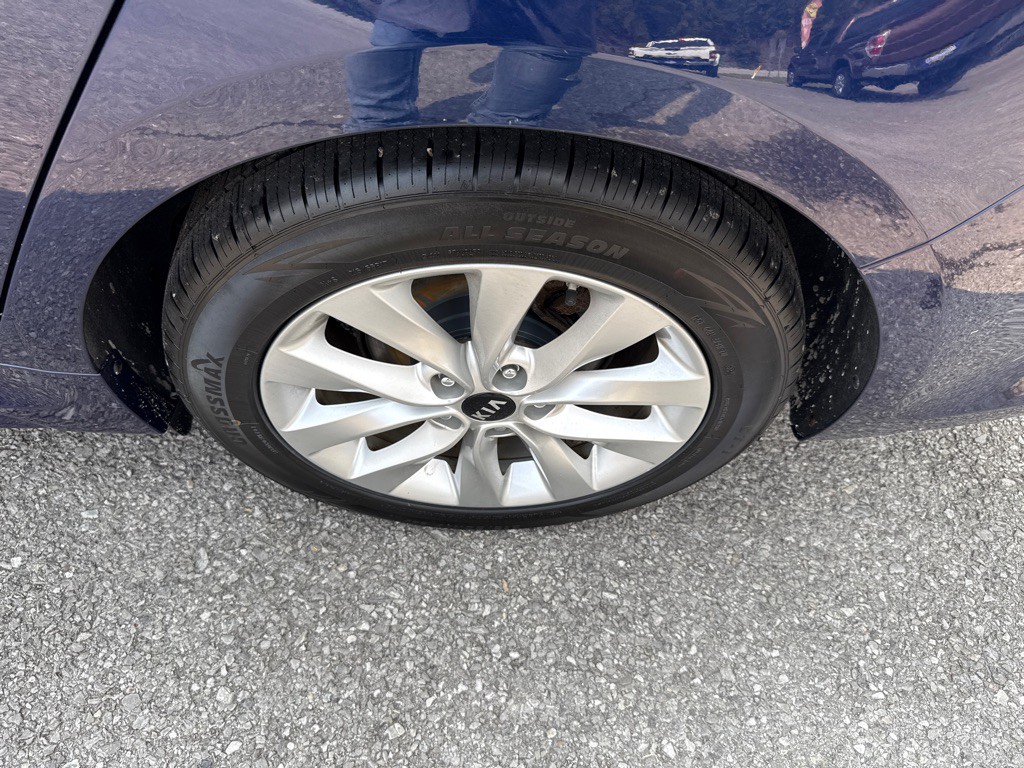 2018 Kia Optima Image 8