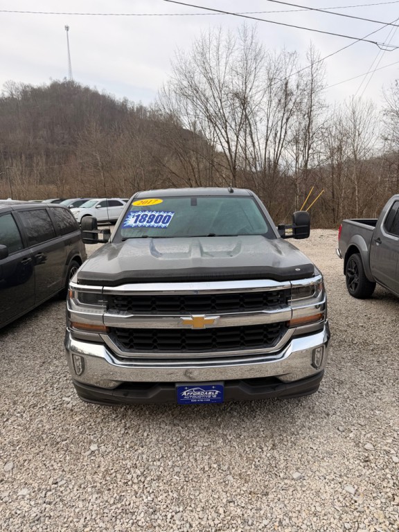 2017 Chevrolet Silverado 1500 Image 2