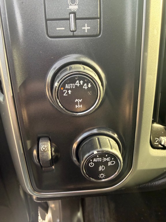 2017 Chevrolet Silverado 1500 Image 8