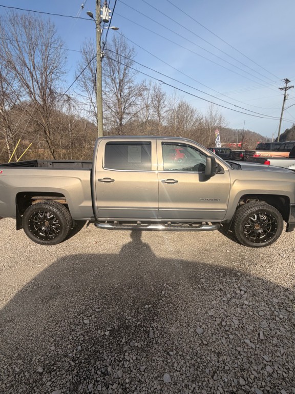 2017 Chevrolet Silverado 1500 Image 11