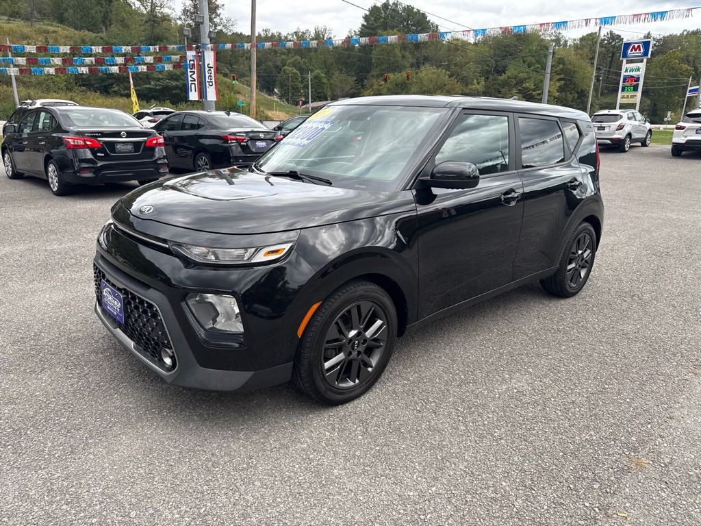 2021 Kia Soul Image 3