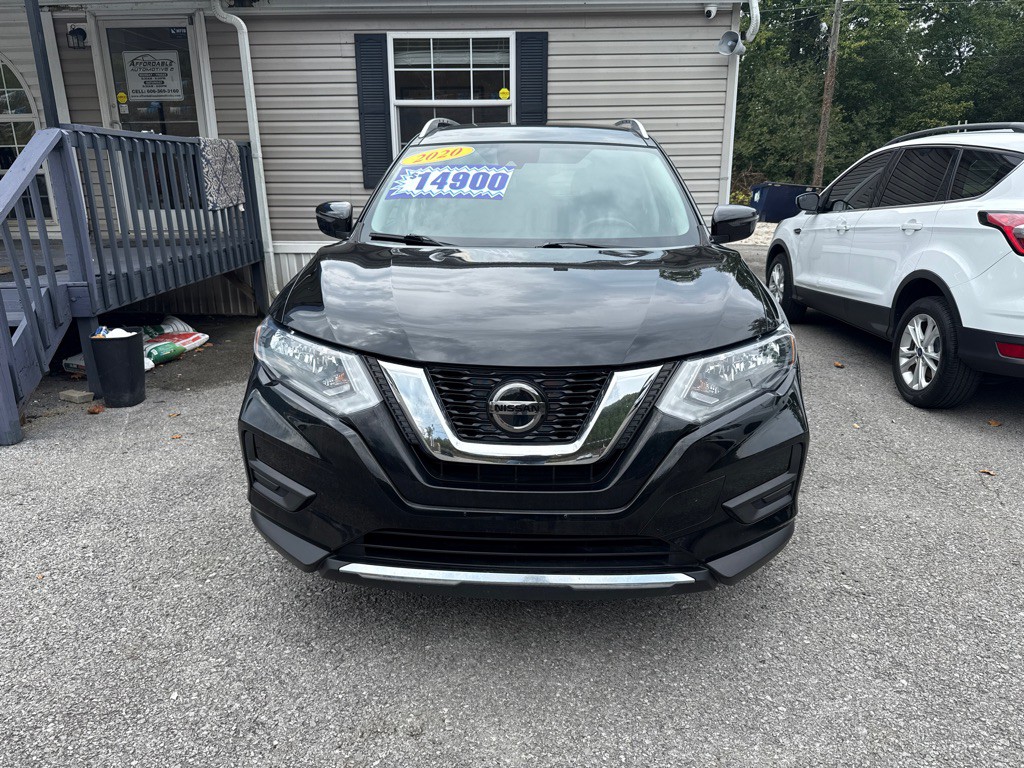 2020 Nissan Rogue Image 2