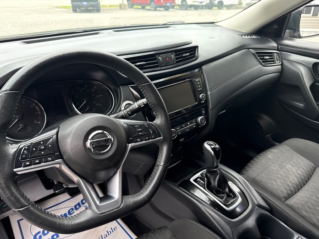 2020 Nissan Rogue Image 5