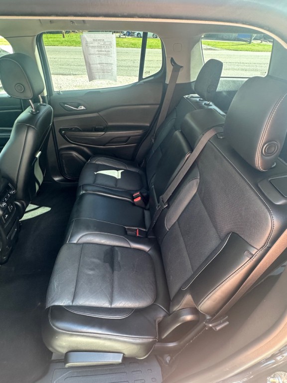 2019 GMC Acadia Image 8