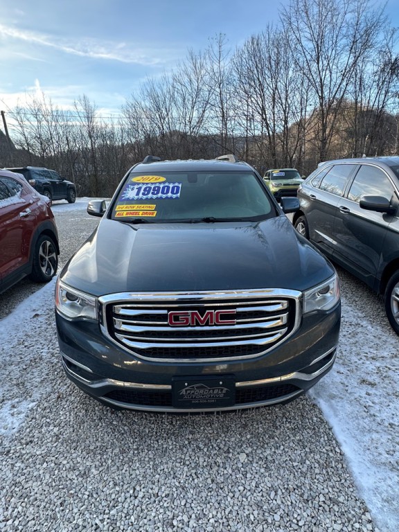 2019 GMC Acadia Image 2