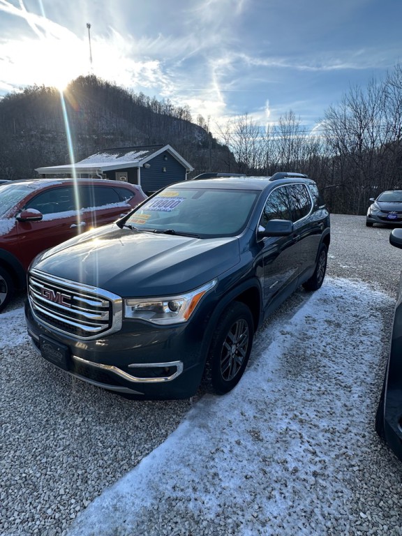 2019 GMC Acadia Image 3