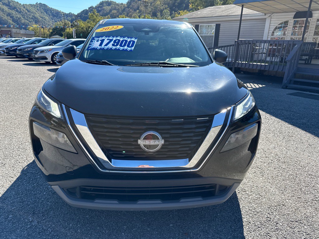 2022 Nissan Rogue Image 2