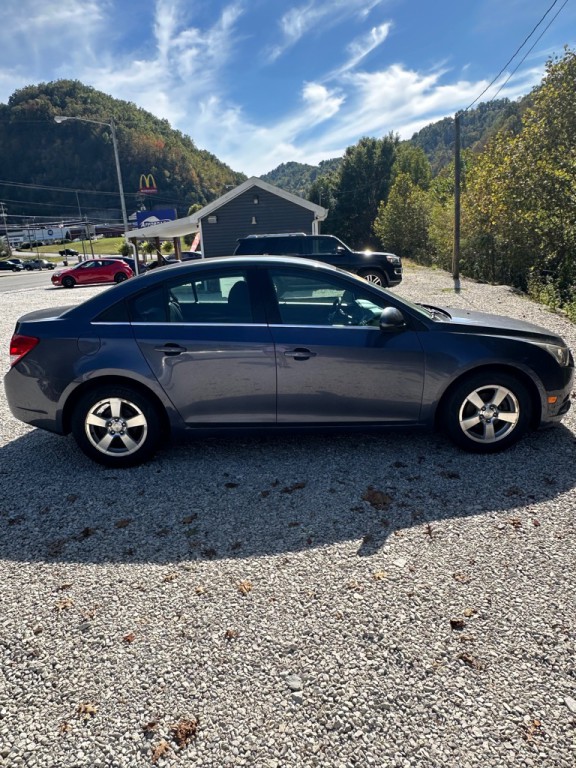 2014 Chevrolet Cruze Image 9