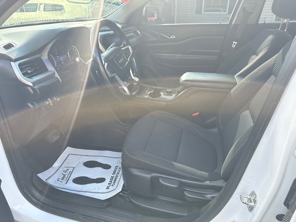 2020 GMC Acadia Image 5