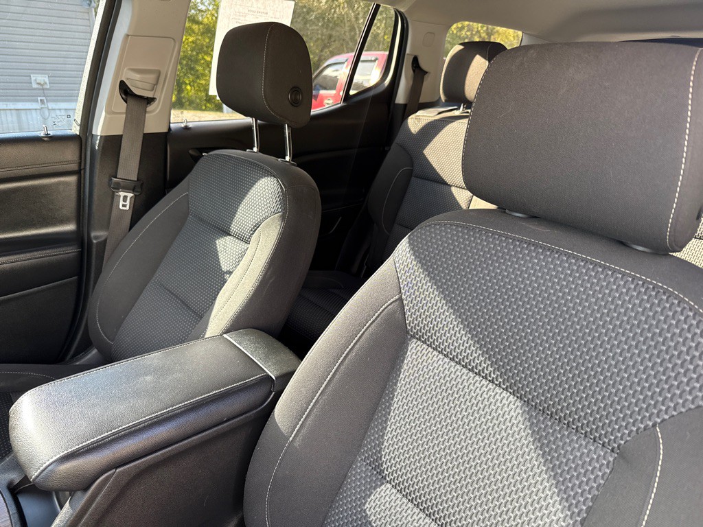 2020 GMC Acadia Image 7