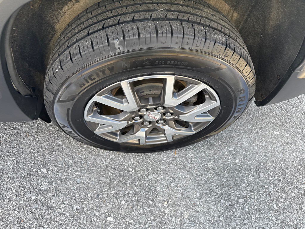 2020 GMC Acadia Image 10