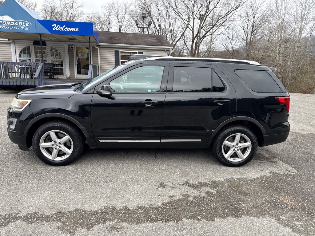 2016 Ford Explorer Image 4